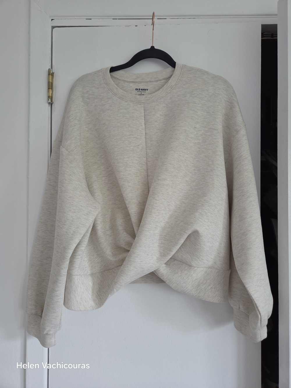 Old Navy Cream Twist Front Sweatshirt